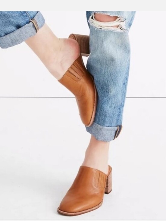 Madewell Shoes - Madewell The Carey Slip-On Leather Mule in Brown